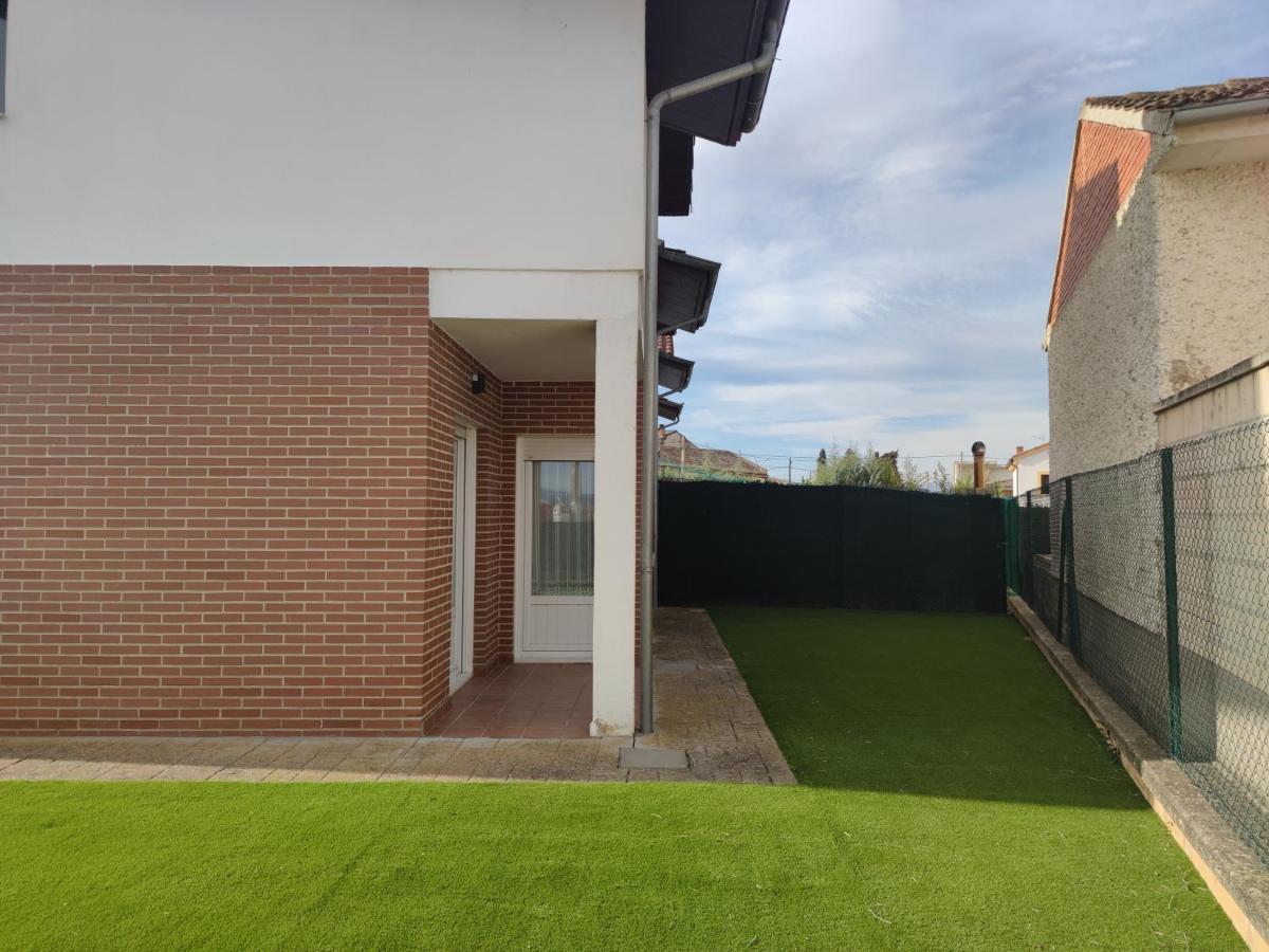 Chalet Con Amplio Jardin Casalarreina Eksteriør bilde